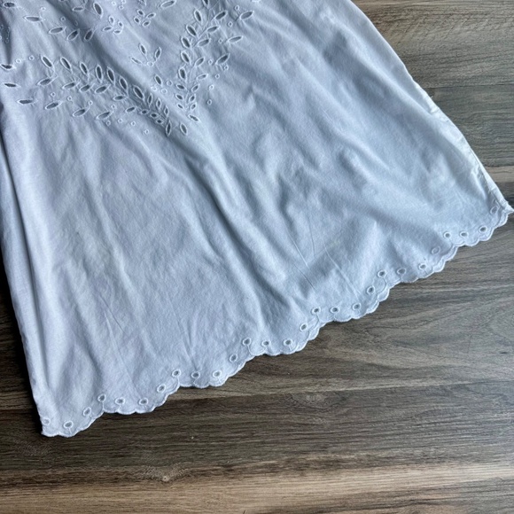 Gap Three-quarter Sleeve White Eyelet Embroidered Scalloped Hem Top  Size XS - Picture 9 of 12
